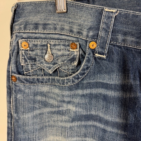 True Religion  Blue Straight Leg Distressed Denim Classic Stitch Jeans Size 34 - Picture 6 of 16